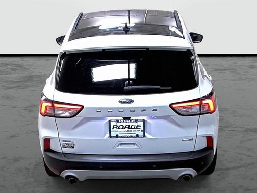 Star White Metallic Tri-Coat 2020 Ford Escape SEL