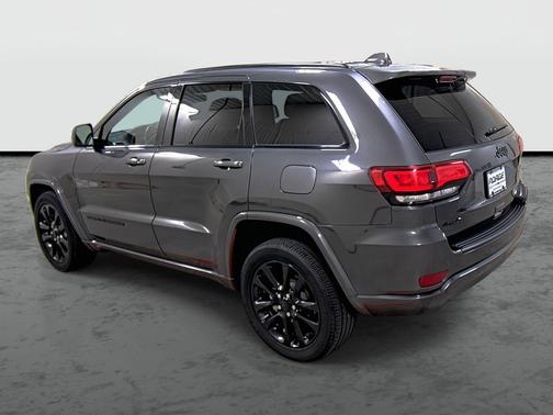 2021 Jeep Grand Cherokee Laredo