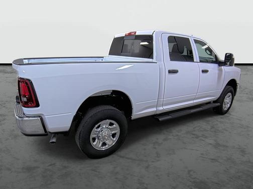 2025 RAM 2500 Tradesman Crew Cab 4x4 6'4' Box