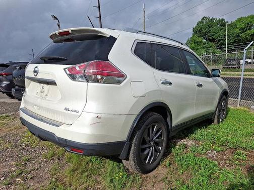 2016 Nissan Rogue SL