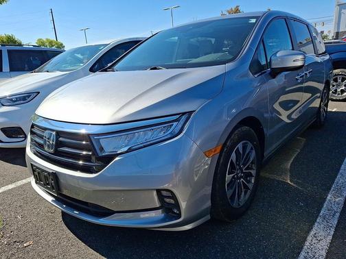 Lunar Silver Metallic 2023 Honda Odyssey EX-L