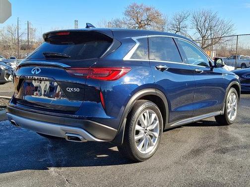 2022 INFINITI QX50 PURE AWD