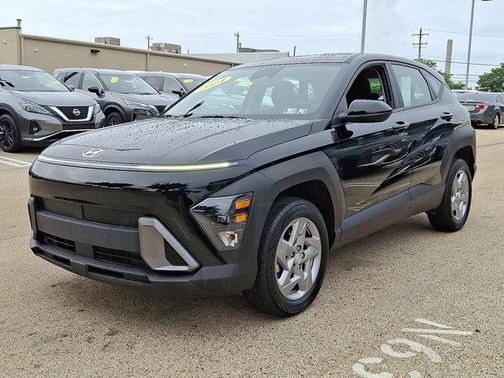 2024 Hyundai KONA SE