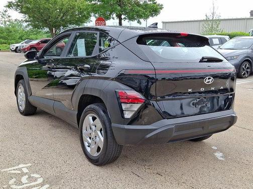 2024 Hyundai KONA SE