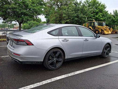 Lunar Silver Metallic 2023 Honda Accord Hybrid Sport-L