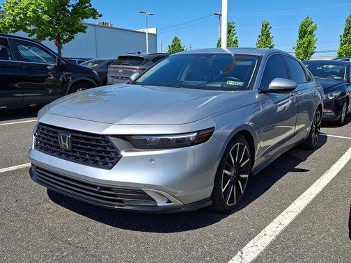 Lunar Silver Metallic 2023 Honda Accord Hybrid Touring