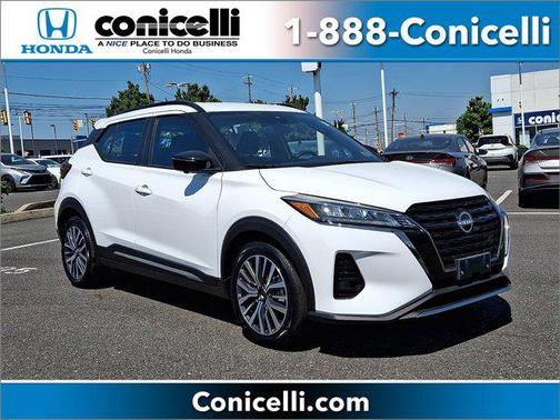 Fresh Powder 2024 Nissan Kicks SR