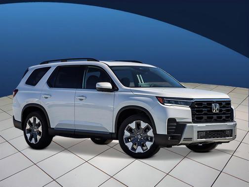 Platinum White Pearl 2026 Honda Pilot Touring 8-Passenger