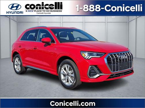 Progressive Red Metallic 2025 Audi Q3 Premium 45 TFSI S line quattro Tiptronic
