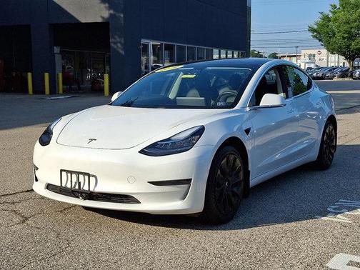 2020 Tesla Model 3 Standard Range Plus