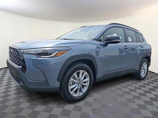 2025 Toyota Corolla Cross LE