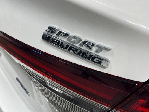 Platinum White Pearl 2026 Honda Civic Hybrid Sport Touring