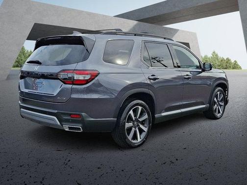 2023 Honda Pilot AWD Elite