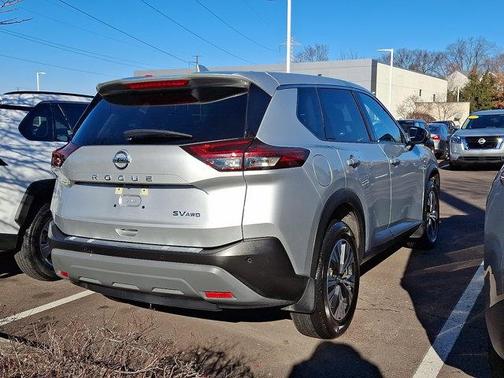 2021 Nissan Rogue SV