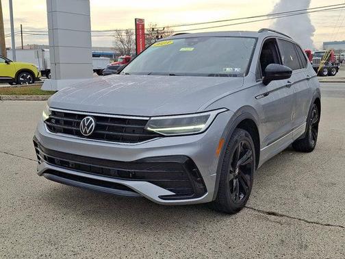 2023 Volkswagen Tiguan 2.0T SE R-Line Black