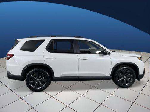 Platinum White Pearl 2026 Honda Pilot Sport