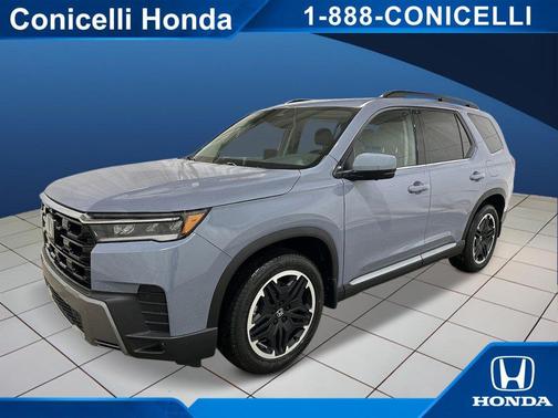 Sonic Gray Pearl 2026 Honda Pilot Touring 8-Passenger