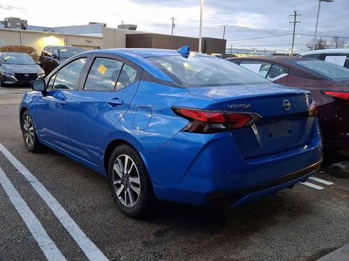 2023 Nissan Versa 1.6 SV