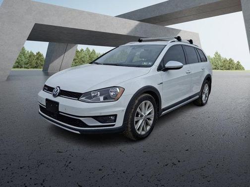 2017 Volkswagen Golf Alltrack TSI SE