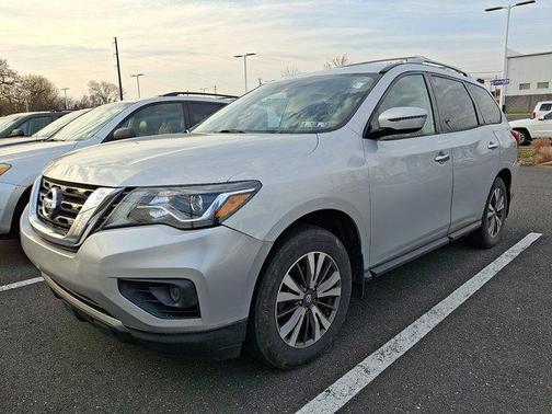 Brilliant Silver 2018 Nissan Pathfinder S