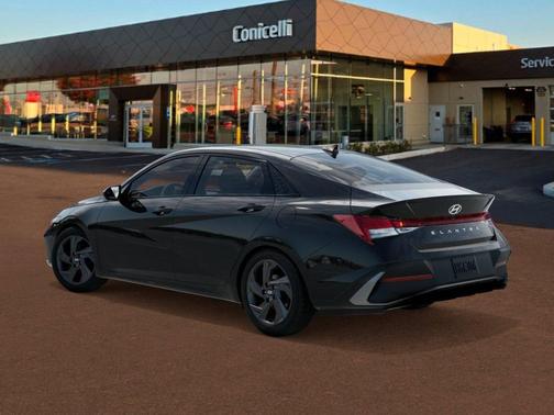 Abyss Black 2026 Hyundai ELANTRA Sport