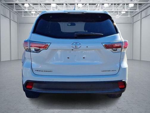 2014 Toyota Highlander Limited Platinum