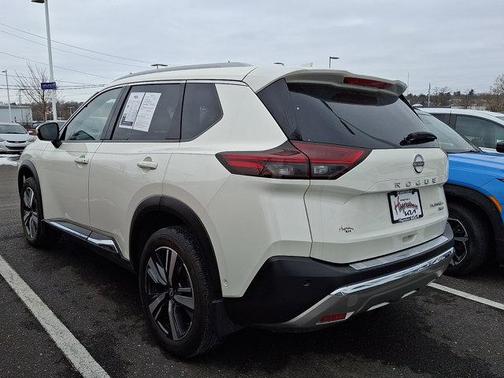 2022 Nissan Rogue Platinum