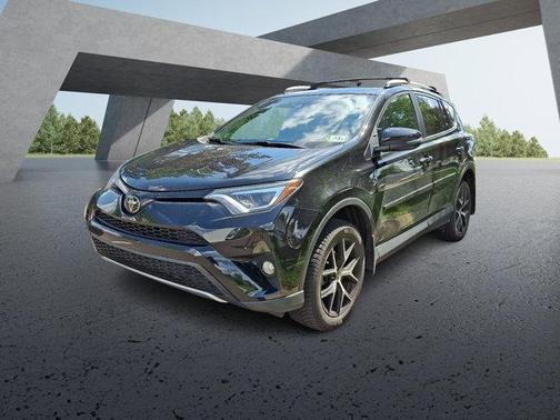 2017 Toyota RAV4 SE