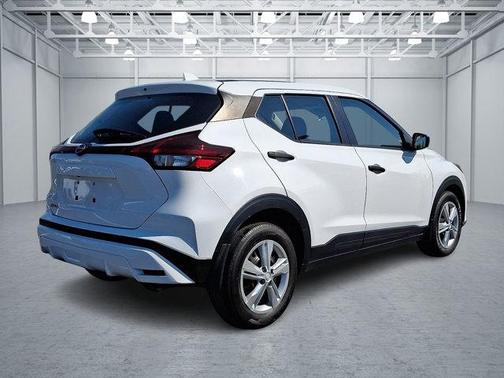 Fresh Powder 2023 Nissan Kicks S