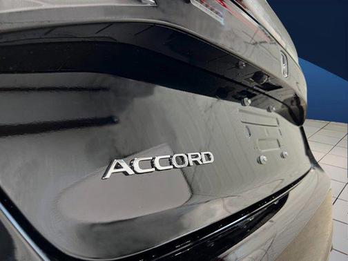 2025 Honda Accord LX 1.5T