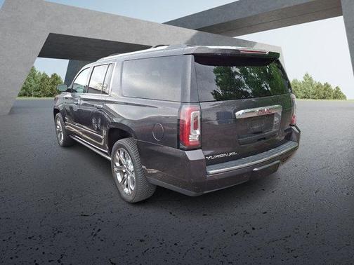 Iridium Metallic 2018 GMC Yukon XL Denali