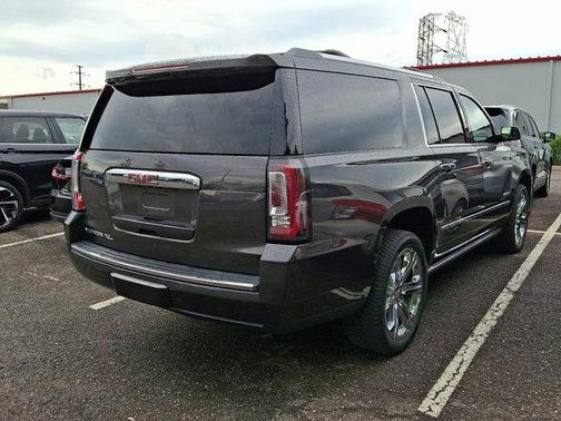Iridium Metallic 2018 GMC Yukon XL Denali