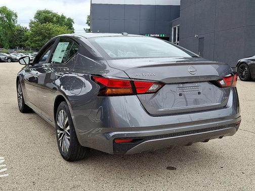 2025 Nissan Altima SV AWD