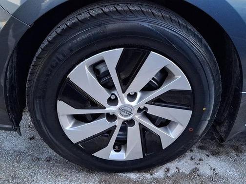 2023 Nissan Altima S FWD