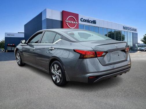 2023 Nissan Altima S FWD