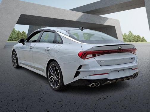 2021 Kia K5 GT