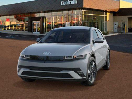 2026 Hyundai IONIQ 5 SE Standard Range