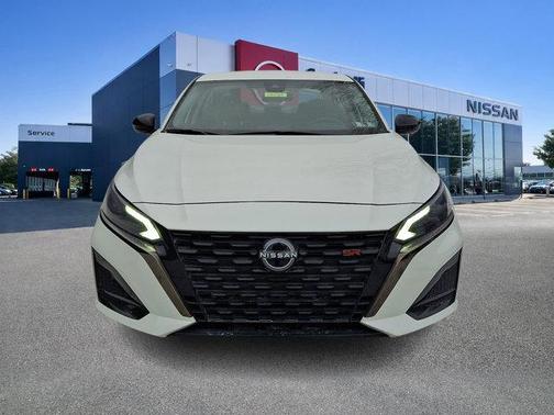 2023 Nissan Altima SR Intelligent AWD