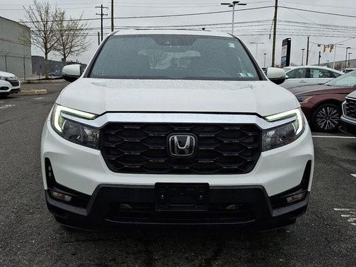 Platinum White Pearl 2023 Honda Passport AWD EX-L
