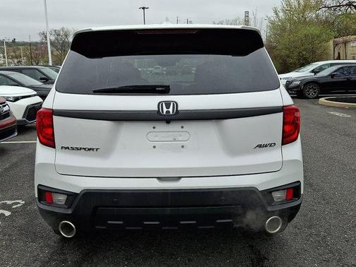 Platinum White Pearl 2023 Honda Passport AWD EX-L