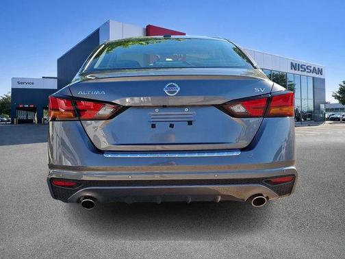 Gun Metallic 2022 Nissan Altima 2.5 SV