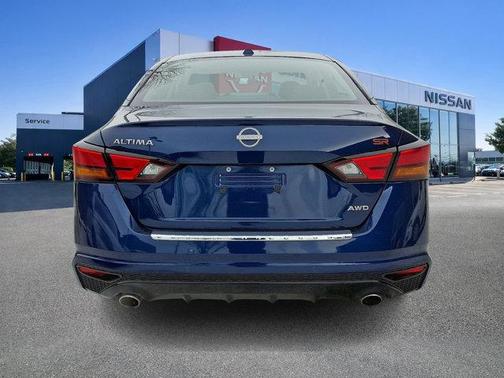 2023 Nissan Altima SR Intelligent AWD