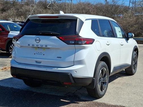 2025 Nissan Rogue Platinum