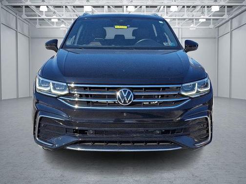 2022 Volkswagen Tiguan 2.0T SEL R-Line 4MOTION