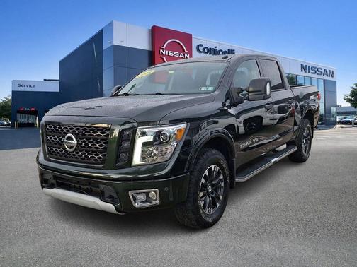 Midnight Pine Metallic 2019 Nissan Titan PRO-4X