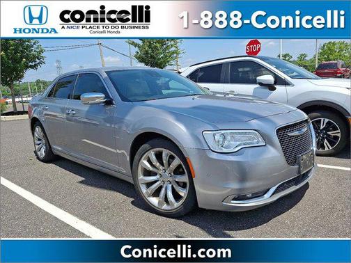 2018 Chrysler 300 Limited