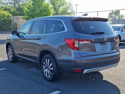 Modern Steel Metallic 2019 Honda Pilot EX-L