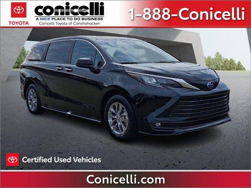 2025 Toyota Sienna XLE
