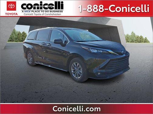 2025 Toyota Sienna XLE