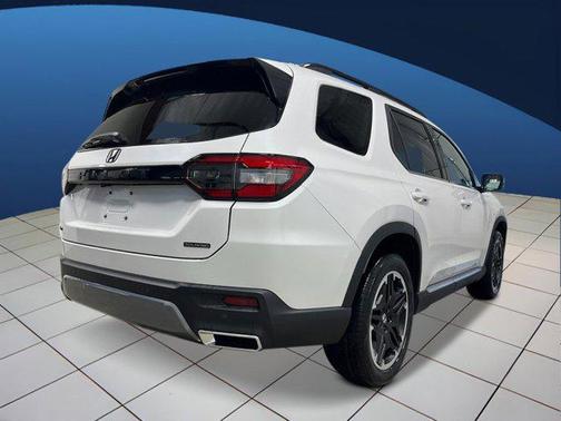 2026 Honda Pilot Touring 8-Passenger